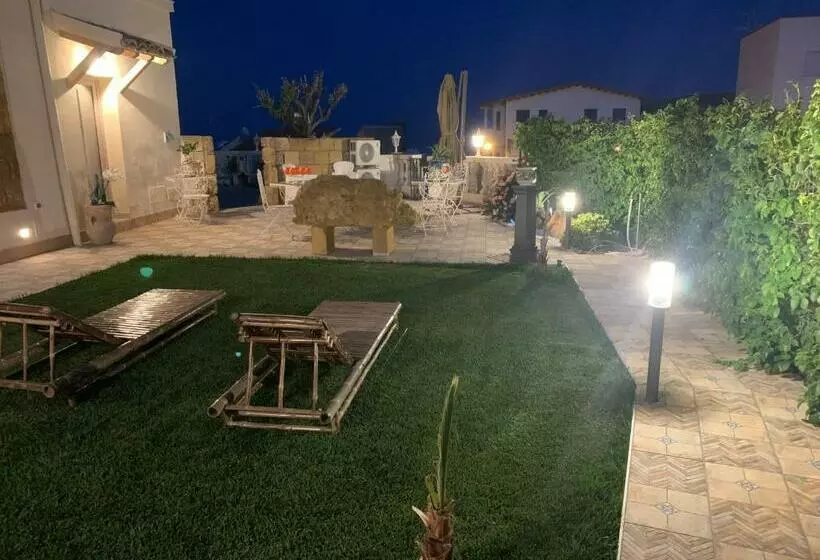 Aamiaismajoitus (B&B) Villa Maresa