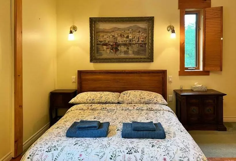 Bed & Breakfast Lukomorye