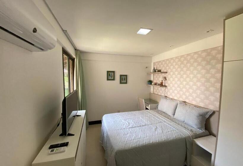 Manhattan Riviera Beach