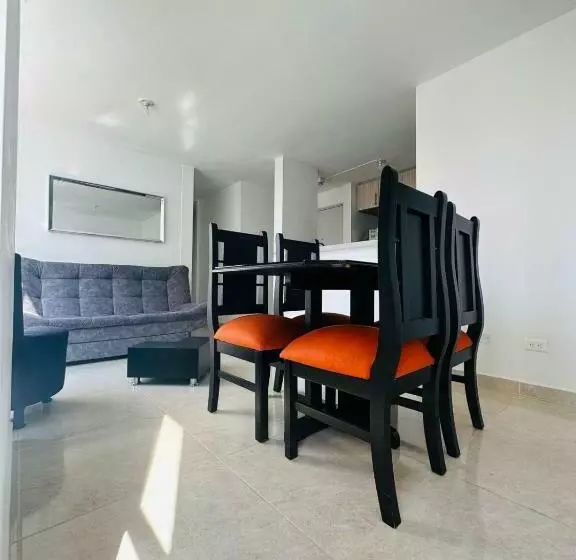 Cómodo Y Completo Apartamento, Excelente Ubicación, Cerca Expofuturo, Estadio, Ukumari   Incluye Par