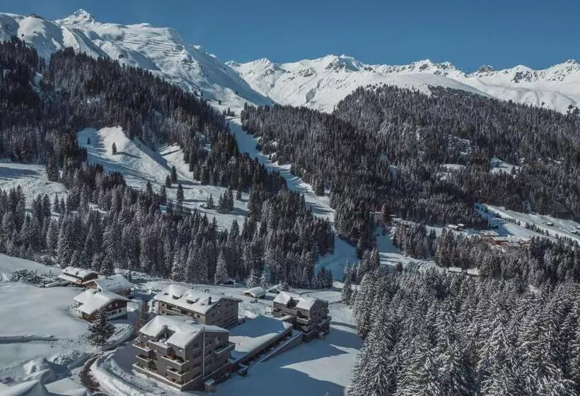 ベッドアンドブレックファースト Alpinresortmontafon Garni