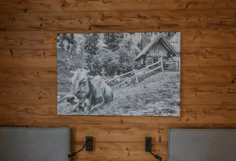 ベッドアンドブレックファースト Alpinresortmontafon Garni