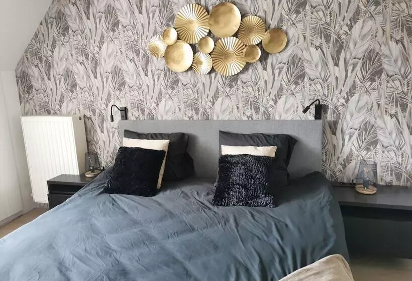 Aamiaismajoitus (B&B) Bed & Bokes Aan De Maaskant