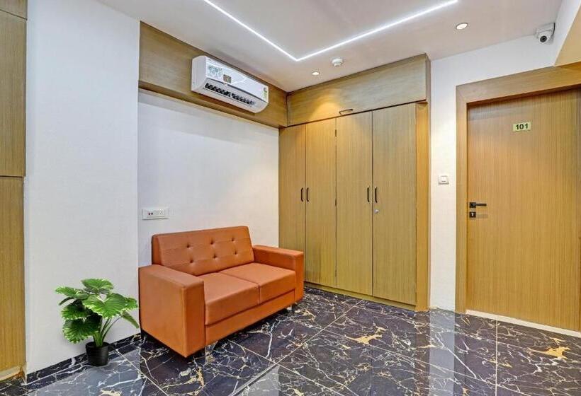 Flagship 91989 Hotel Dream Palace