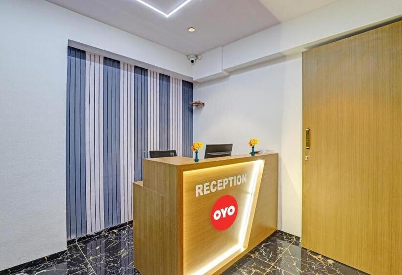 Flagship 91989 Hotel Dream Palace