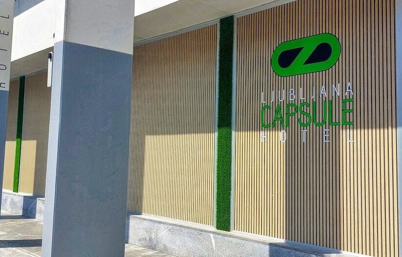 هتل کپسول Ljubljana Capsule Hostel