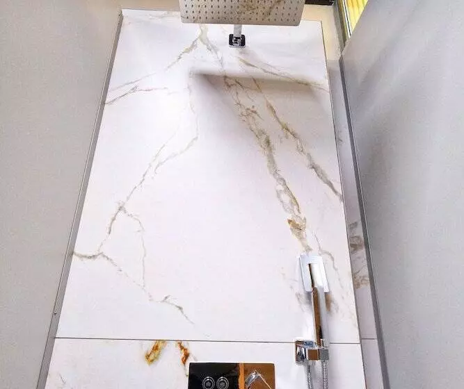 هتل کپسول Ljubljana Capsule Hostel
