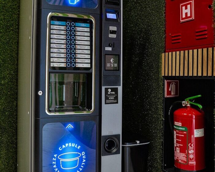 هتل کپسول Ljubljana Capsule Hostel