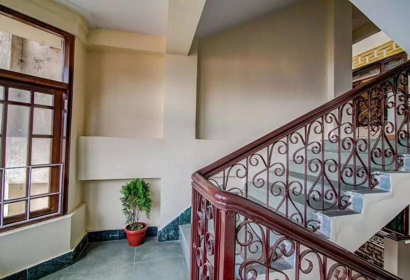 Hotelli Muscatel Bhumsang 200 Mts From Mall Road
