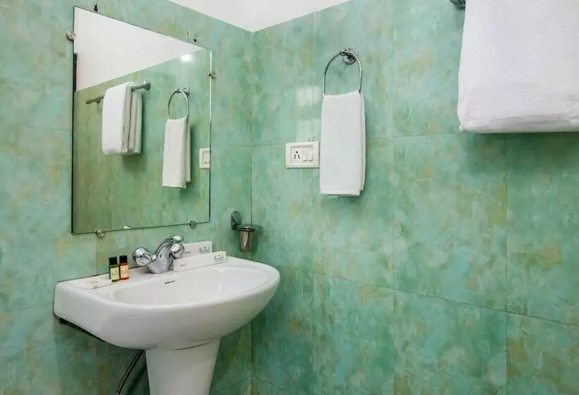 Hotelli Muscatel Bhumsang 200 Mts From Mall Road
