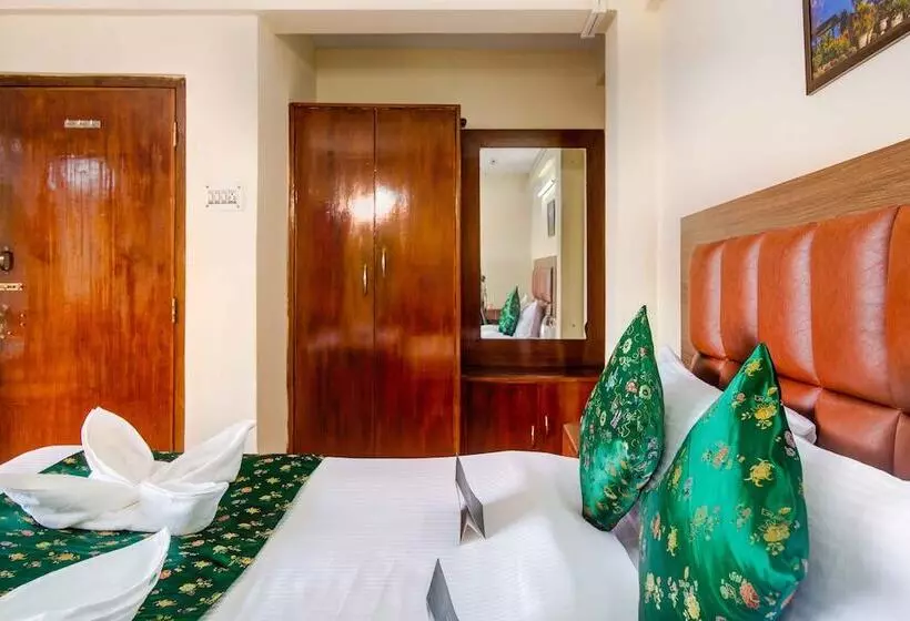 Hotelli Muscatel Bhumsang 200 Mts From Mall Road