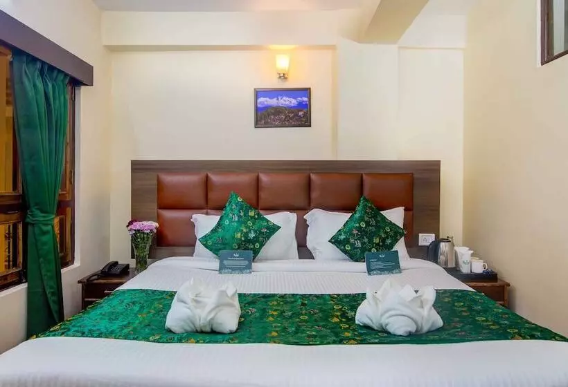 Hotelli Muscatel Bhumsang 200 Mts From Mall Road