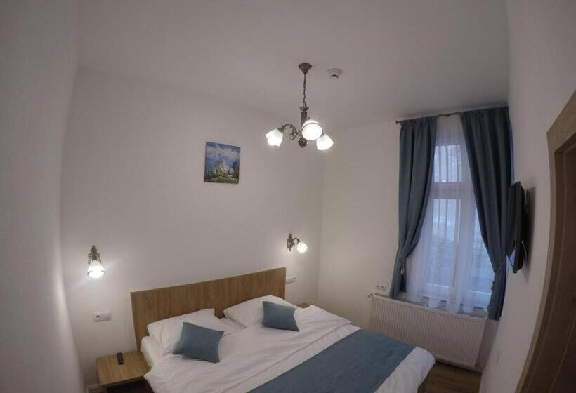 پانسیون Casa Bacila