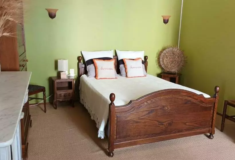 Majatalo Room In Guest Room   The Green Suite