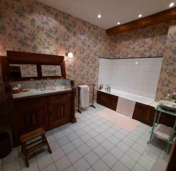 Bed and Breakfast Chambres D Hôtes Le Moulin Juste Ambierle   Loire