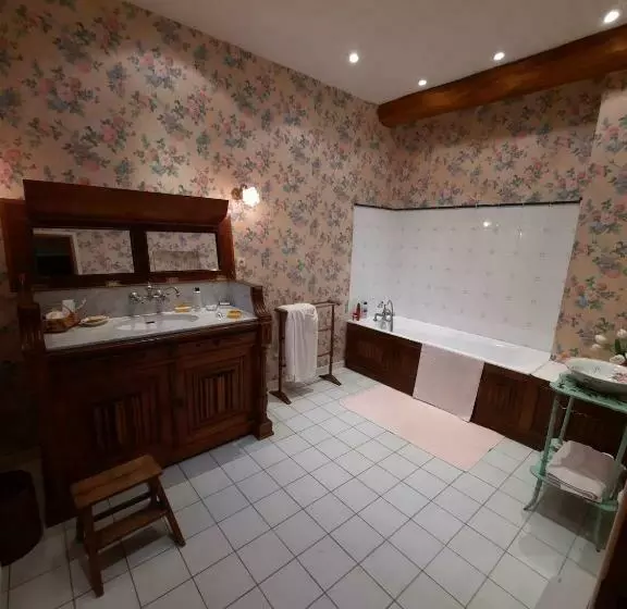 Bed and Breakfast Chambres D Hôtes Le Moulin Juste Ambierle   Loire