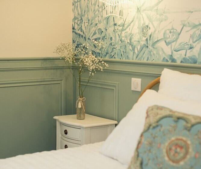 مبيت وإفطار Manoir De Laroque Delprat