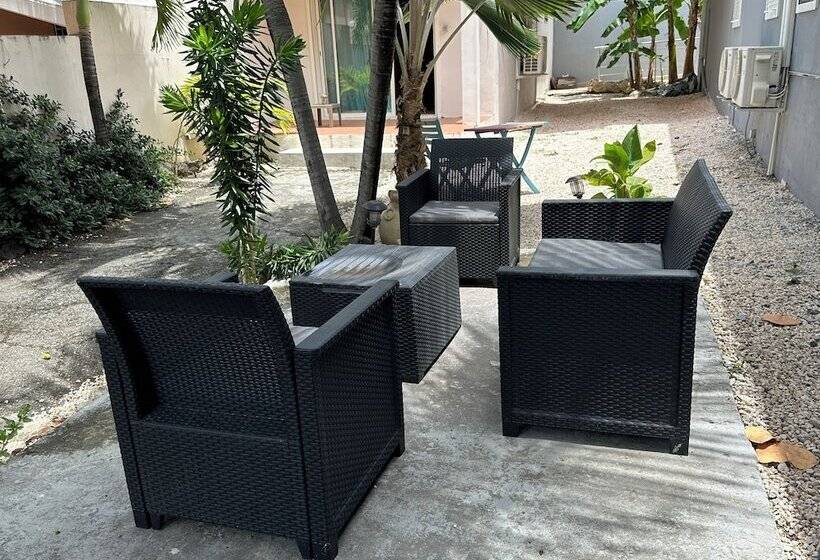 Charming 1 Bed Studio In Simpson Bay   Beacon Hill