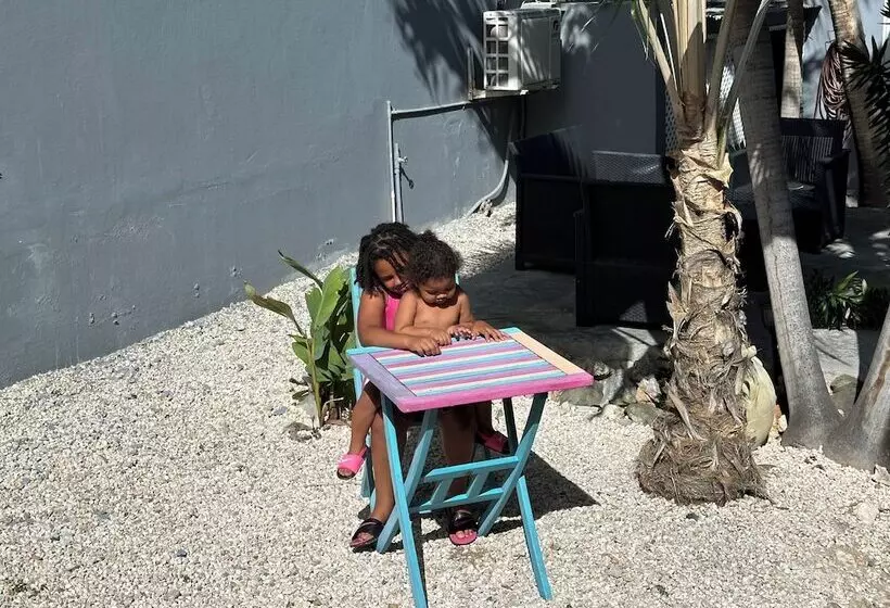 Charming 1 Bed Studio In Simpson Bay   Beacon Hill