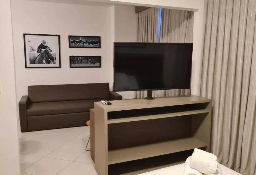 ホテル Condomínio Barretos Thermas Park   Flat Parque Do Peão