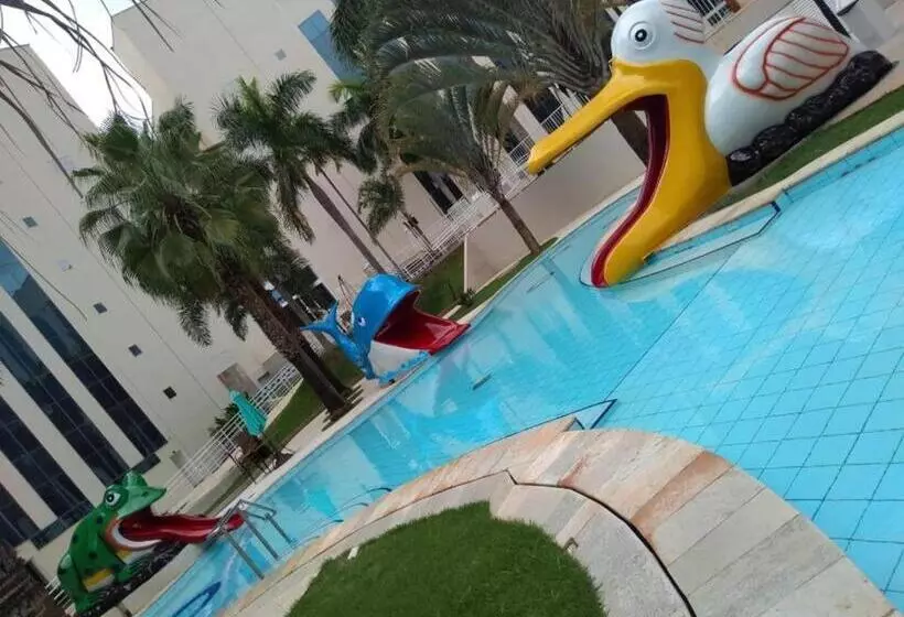 ホテル Condomínio Barretos Thermas Park   Flat Parque Do Peão
