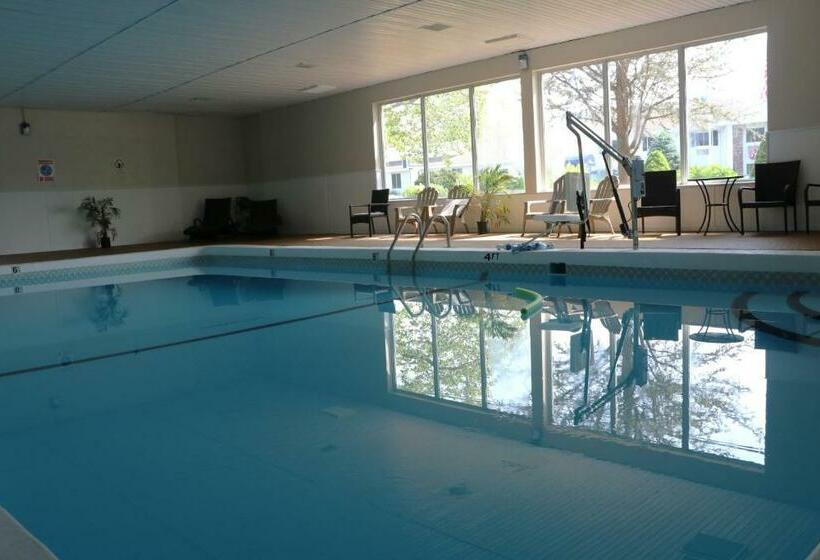 فندق Sunbird Cape Cod Annex