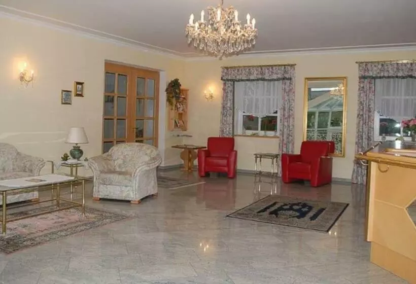 Majatalo Gästehaus Am Ludwigsberg