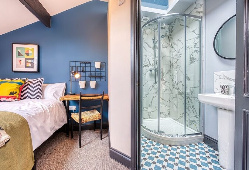 پانسیون New Unique Keighley Room