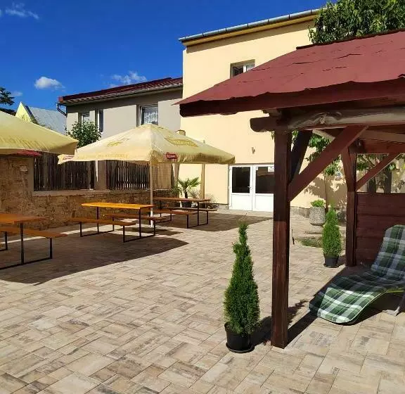 ペンション Penzión Ošo