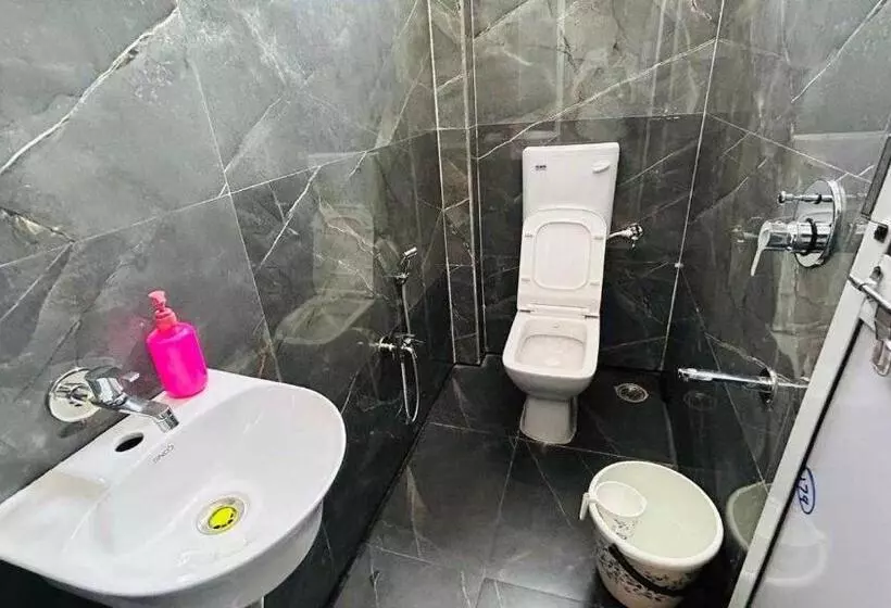 Spot On Hotel Elite