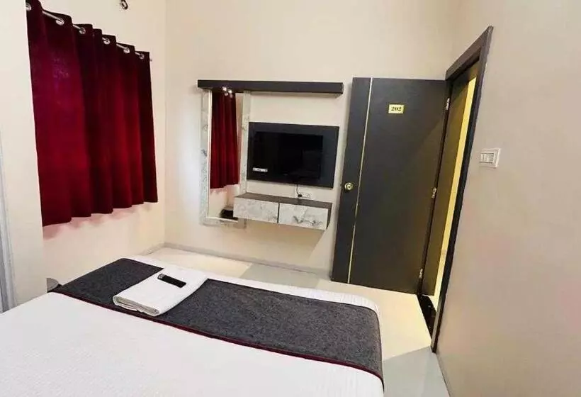 Spot On Hotel Elite