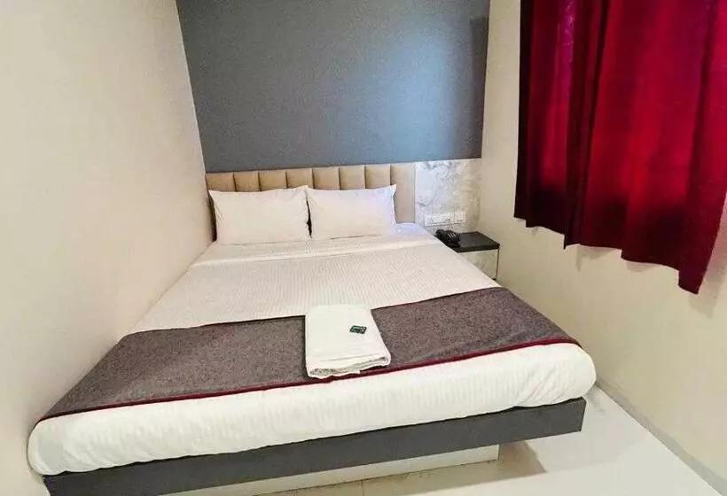Spot On Hotel Elite