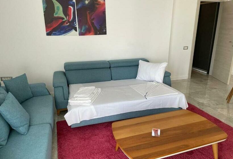 White Tower Apartament Privat Mamaia 504