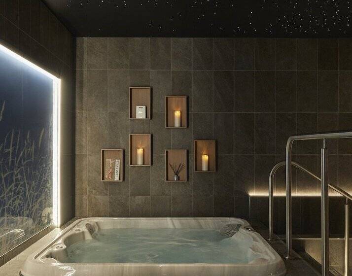 Hotel Indigo Exeter, An Ihg