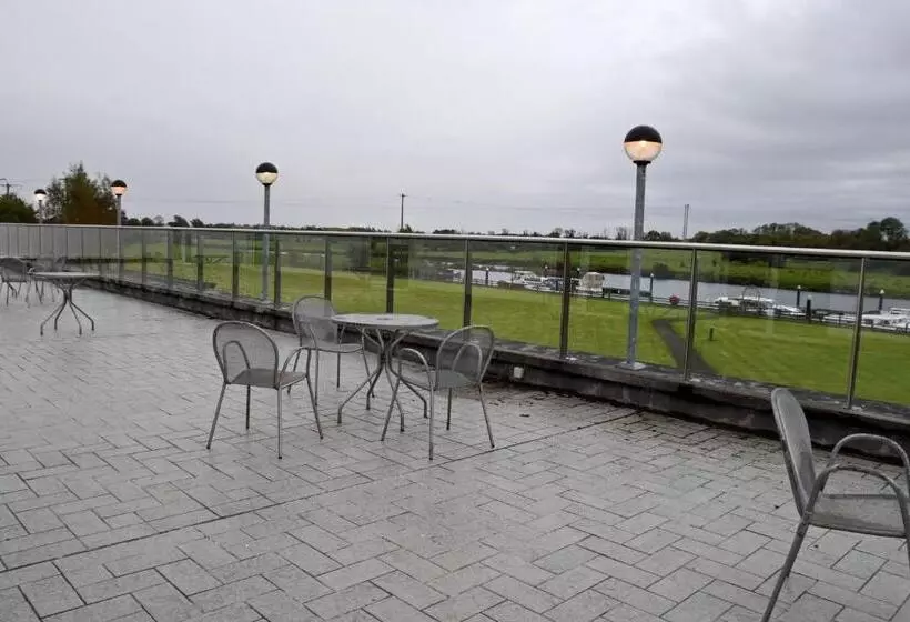 ホテル Moycarn Lodge & Marina