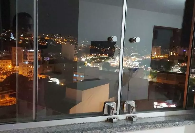 Star Hotel 205 Apenas Diferente