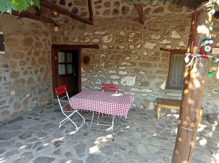 ホテル Thousand Ally Boutique