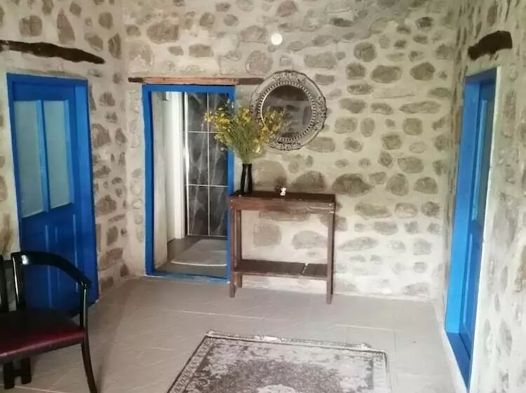 ホテル Thousand Ally Boutique