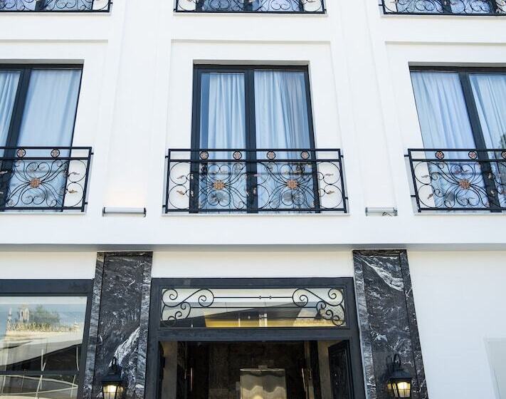 ホテル Cetin Port