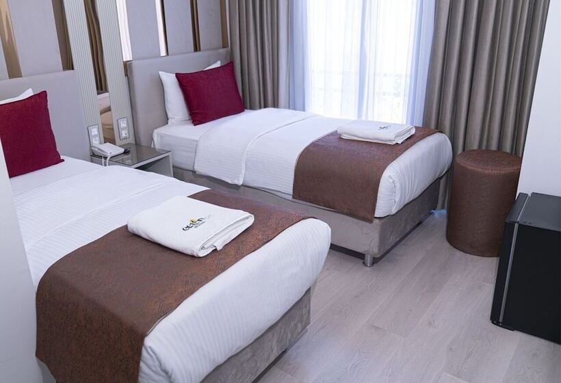 ホテル Cetin Port