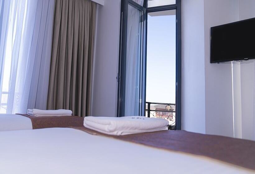 ホテル Cetin Port