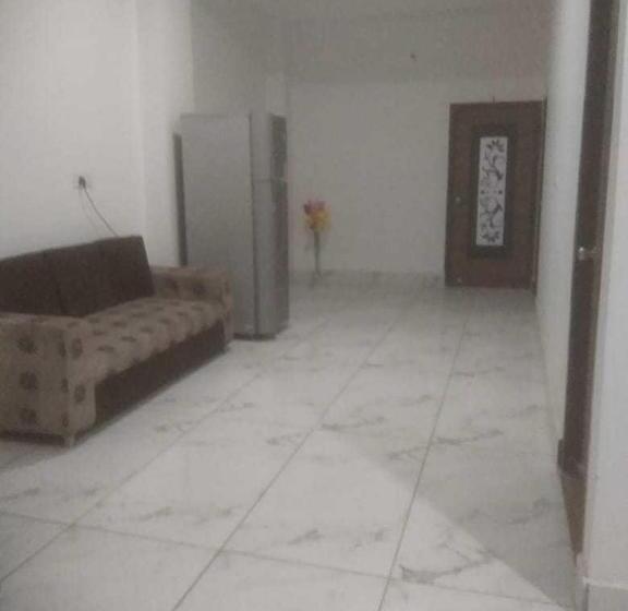 Hotel Oyo 91128  Mongoose Palace