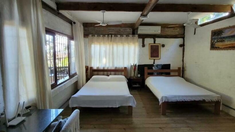 پانسیون Chalés Viela Embaúba