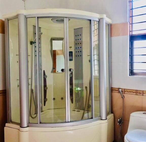 پانسیون Grand Hayat Guest House