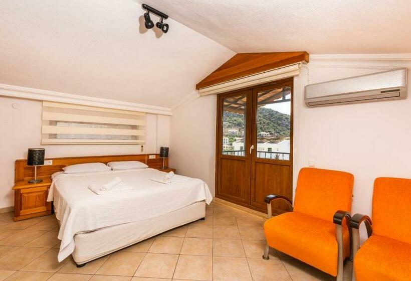 مبيت وإفطار Sunrise Hotel Kalkan