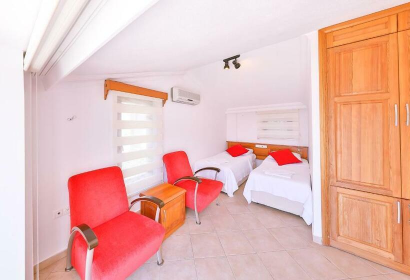 مبيت وإفطار Sunrise Hotel Kalkan