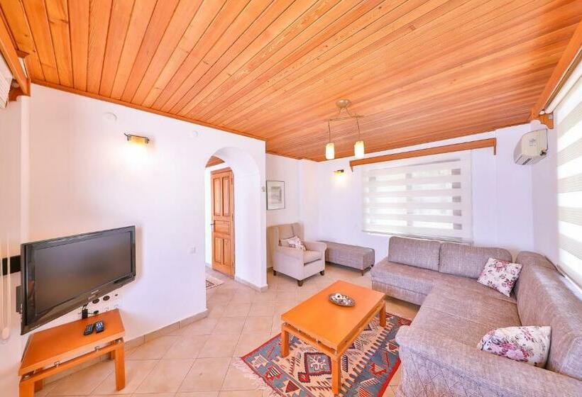 مبيت وإفطار Sunrise Hotel Kalkan