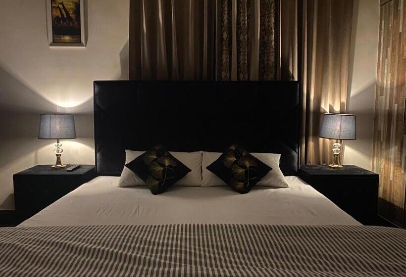 تختخواب و صبحانه The Comfort Lodge