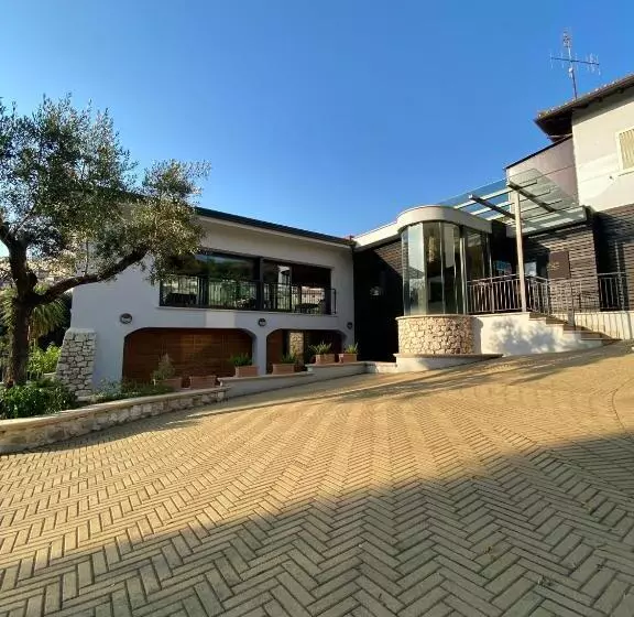 Hotelli De Novo E D Antico