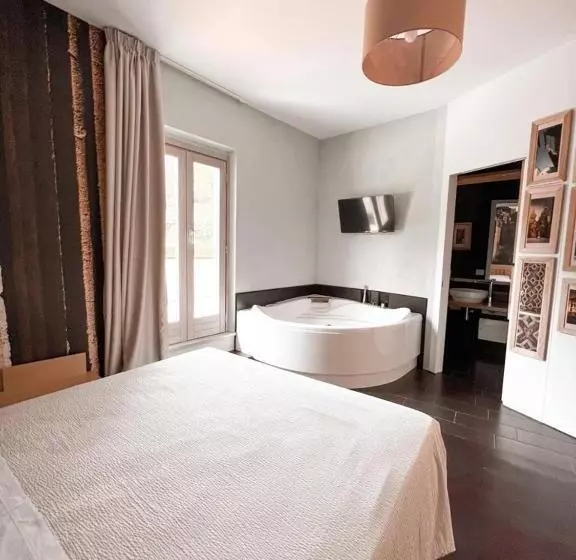 Hotelli De Novo E D Antico